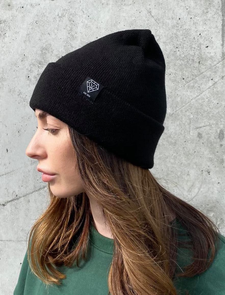 Lyoness Woven Label Beanie